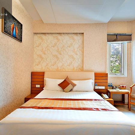 S79 Happy Hotel 2 Ho Či Minovo Město Exteriér fotografie